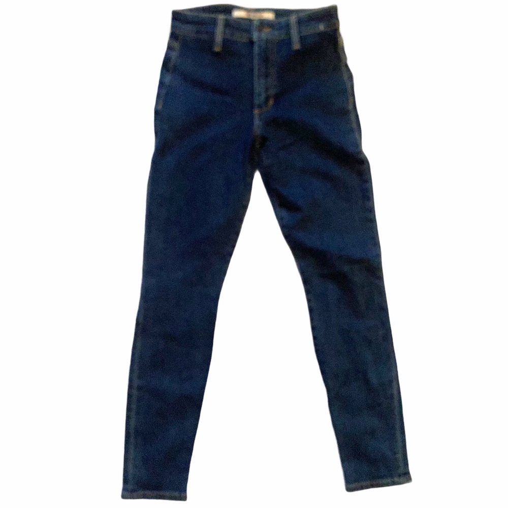 Taylor Hill by Joe’s jeans high rise skinny ankle.